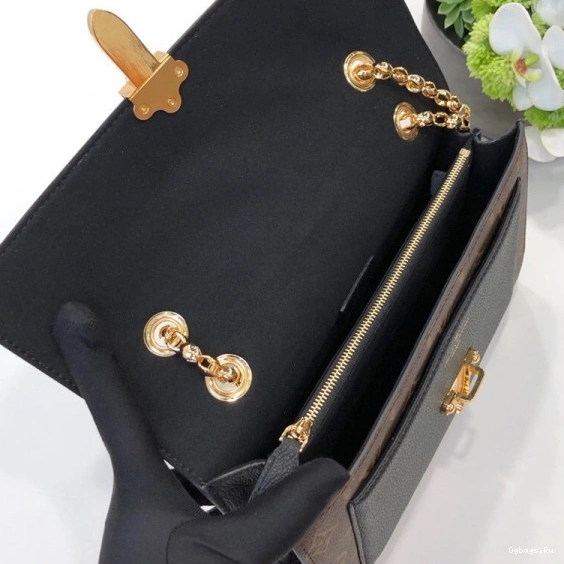 Vuitton VICTOIRE Louis 0417